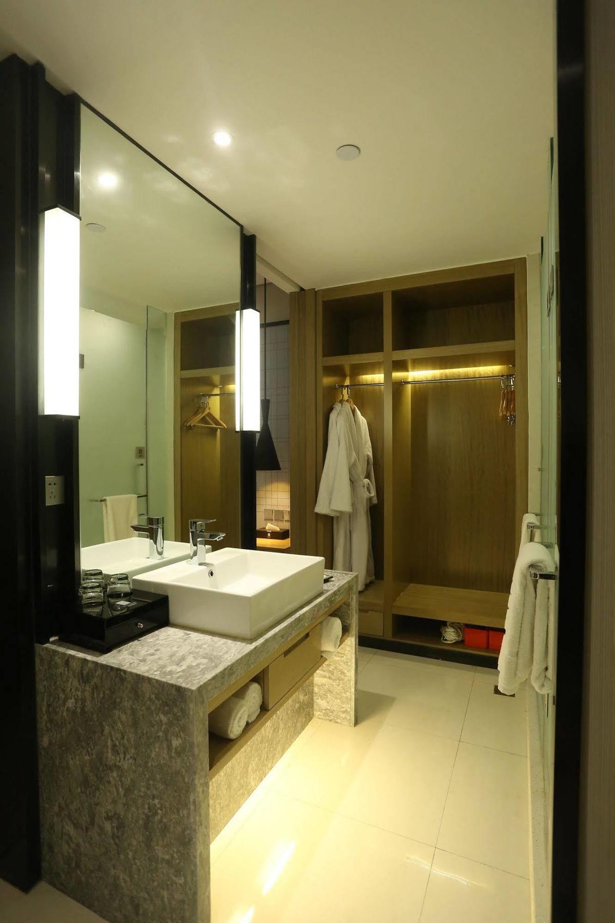 Echarm Hotel Zhengzhou High Tech Zone Exteriör bild