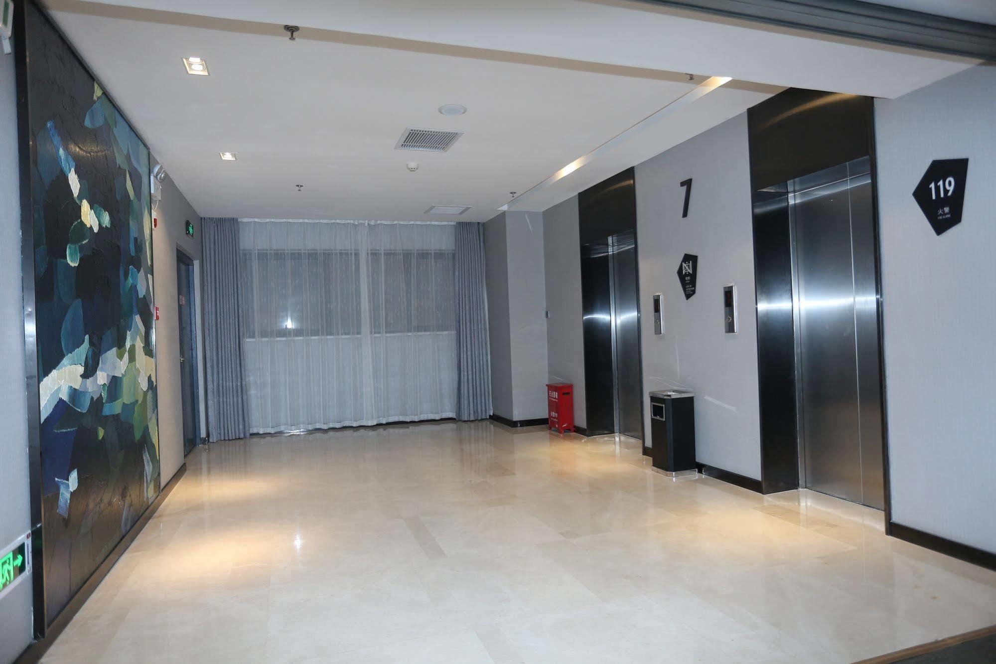 Echarm Hotel Zhengzhou High Tech Zone Exteriör bild